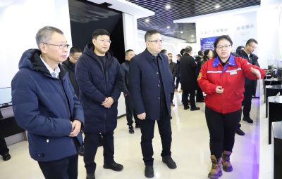 长沙海合来新田调研板材家具及出口蔬菜工业
